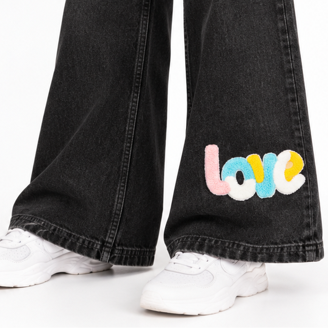 Women's Black Wide-Leg Graphic Jeans